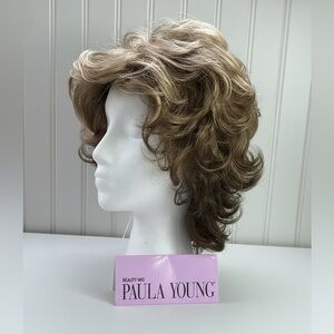 Paula Young Color me Beautiful Layered Wig “Trisha”  Sz A  Drk Blond Brown 18/22